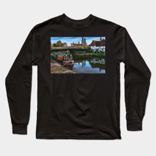 Hungerford Wharf in West Berkshire Long Sleeve T-Shirt